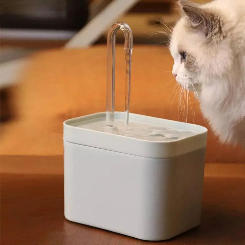Bebedouro inteligente para gatos - Mantém seu amigo hidratado